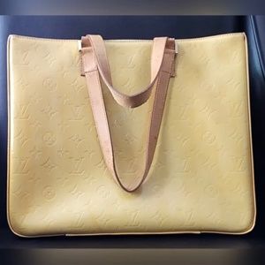 LV Vernis Columbus Shoulder Bag